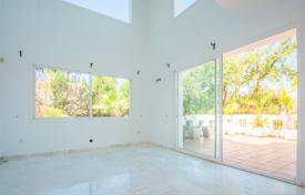 4 pièces villa 300 m² à Marbella, Espagne. 850,000 €