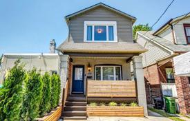 Maison en ville – Woodbine Avenue, Toronto, Ontario,  Canada. C$1,085,000