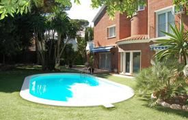 Villa – Castelldefels, Catalogne, Espagne. 7,500 € par semaine