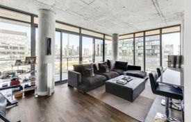 2 pièces appartement à Bathurst Street, Canada. C$1,221,000