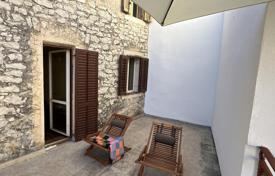 3 pièces maison en ville 145 m² à Brtonigla, Croatie. 156,000 €