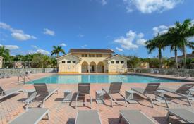 Maison en ville – Homestead, Floride, Etats-Unis. $395,000