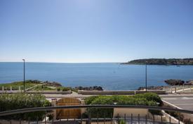 Villa – Cap d'Antibes, Antibes, Côte d'Azur,  France. 5,800,000 €