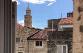 Maison en ville – Split, Croatie. 730,000 €