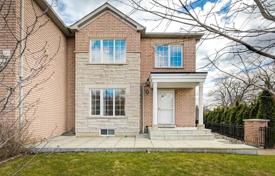 4 pièces maison mitoyenne à Scarborough, Canada. C$1,357,000