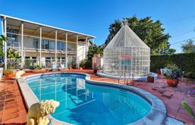 Villa – Miami Beach, Floride, Etats-Unis. $2,500,000