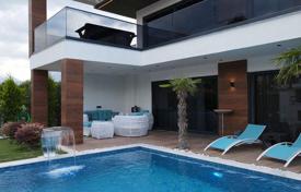 5 pièces villa 220 m² à Camyuva, Turquie. $8,800 par semaine