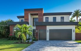 Villa – Miami, Floride, Etats-Unis. $1,300,000