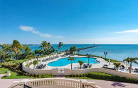 Appartement – Fisher Island Drive, Miami Beach, Floride,  Etats-Unis. $11,950,000