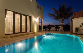 Villa – The Palm Jumeirah, Dubai, Émirats arabes unis. 10,400 € par semaine