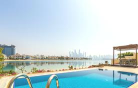Villa – The Palm Jumeirah, Dubai, Émirats arabes unis. 7,900 € par semaine