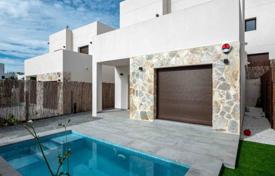 Villa – Villamartin, Alicante, Valence,  Espagne. 275,000 €