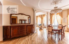 4 pièces appartement 130 m² à Arbat, Russie. 88,000 ₽ par semaine