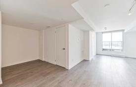 Appartement – East York, Toronto, Ontario,  Canada. C$772,000