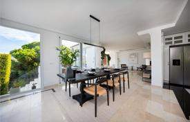 10 pièces villa 228 m² à Nueva Andalucia, Espagne. 1,850,000 €