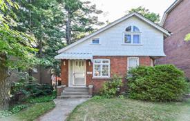 6 pièces maison en ville à Old Toronto, Canada. C$1,308,000