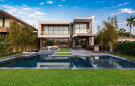 9 pièces villa 644 m² à Miami Beach, Etats-Unis. $13,500,000