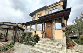 Maison en ville – Goritsa, Bourgas, Bulgarie. 170,000 €