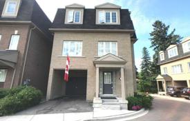 Maison en ville – Scarborough, Toronto, Ontario,  Canada. C$1,007,000