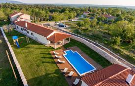 Maison en ville – Labin, Comté d'Istrie, Croatie. 623,000 €