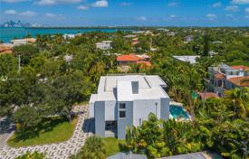Villa – Key Biscayne, Floride, Etats-Unis. $4,390,000