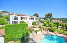 Villa – Golf Juan, Provence-Alpes-Côte d'Azur, France. 3,750,000 €