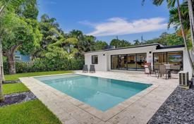 Maison en ville – Fort Lauderdale, Floride, Etats-Unis. $1,675,000