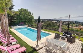 Villa – Antibes, Côte d'Azur, France. 6,000 € par semaine