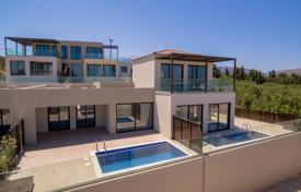 Maison de campagne – Kalyves, Crète, Grèce. $329,000