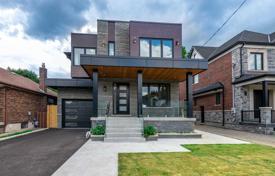 Maison en ville – North York, Toronto, Ontario,  Canada. C$1,733,000
