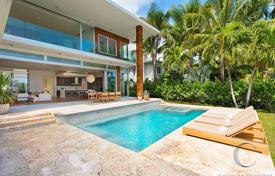 Villa – Miami Beach, Floride, Etats-Unis. $11,900,000