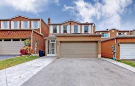 Maison en ville – Scarborough, Toronto, Ontario,  Canada. C$1,040,000