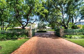 Villa – Miami, Floride, Etats-Unis. $3,825,000
