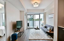 Appartement – East York, Toronto, Ontario,  Canada. C$800,000