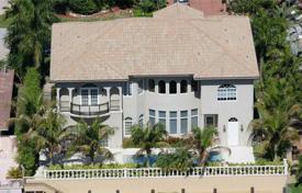 Villa – Fort Lauderdale, Floride, Etats-Unis. $2,475,000