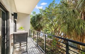 Maison en ville – Pompano Beach, Floride, Etats-Unis. $700,000