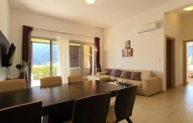 2 pièces appartement 81 m² à Kotor (ville), Monténégro. 200,000 €