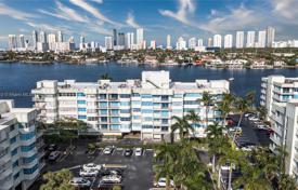 Copropriété – North Miami Beach, Floride, Etats-Unis. 328,000 €