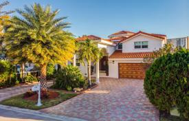Villa – Sunny Isles Beach, Floride, Etats-Unis. $3,840,000