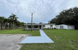 Maison en ville – Palm Beach County, Floride, Etats-Unis. $699,000