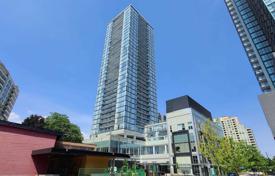 1 pièces appartement à Yonge Street, Canada. C$744,000