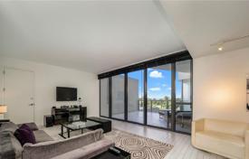 Appartement – Miami Beach, Floride, Etats-Unis. $1,200,000