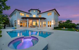 Villa – North Miami, Floride, Etats-Unis. $2,000,000
