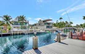 Maison en ville – Fort Lauderdale, Floride, Etats-Unis. $3,699,000