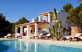 Villa – Ibiza, Îles Baléares, Espagne. 3,140 € par semaine
