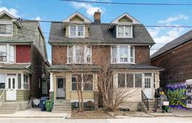 Maison mitoyenne – Bathurst Street, Toronto, Ontario,  Canada. C$1,663,000