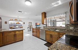 Maison en ville – Pembroke Pines, Broward, Floride,  Etats-Unis. $849,000