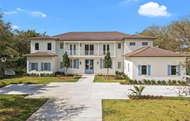 Villa – Miami, Floride, Etats-Unis. $3,995,000
