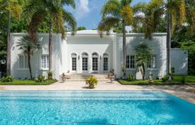 Villa – Miami, Floride, Etats-Unis. $1,690,000