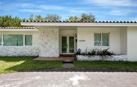 Villa – Miami, Floride, Etats-Unis. $850,000